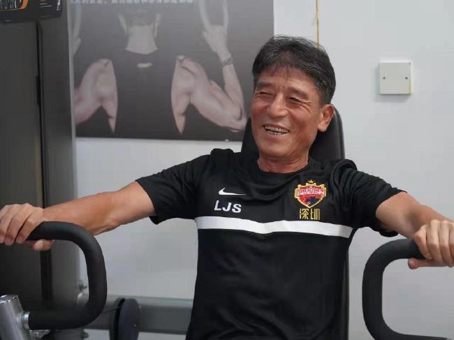 作为《寒战》系列时隔十年的回归之作，此次不仅有周润发、郭富.